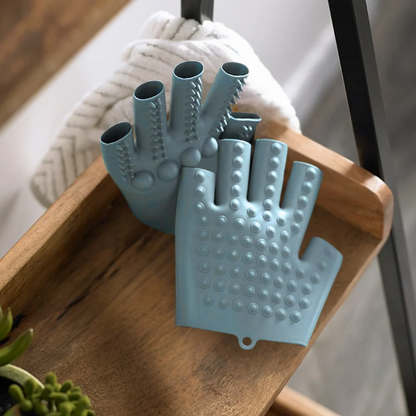 In good Hands- Silicone Mittens